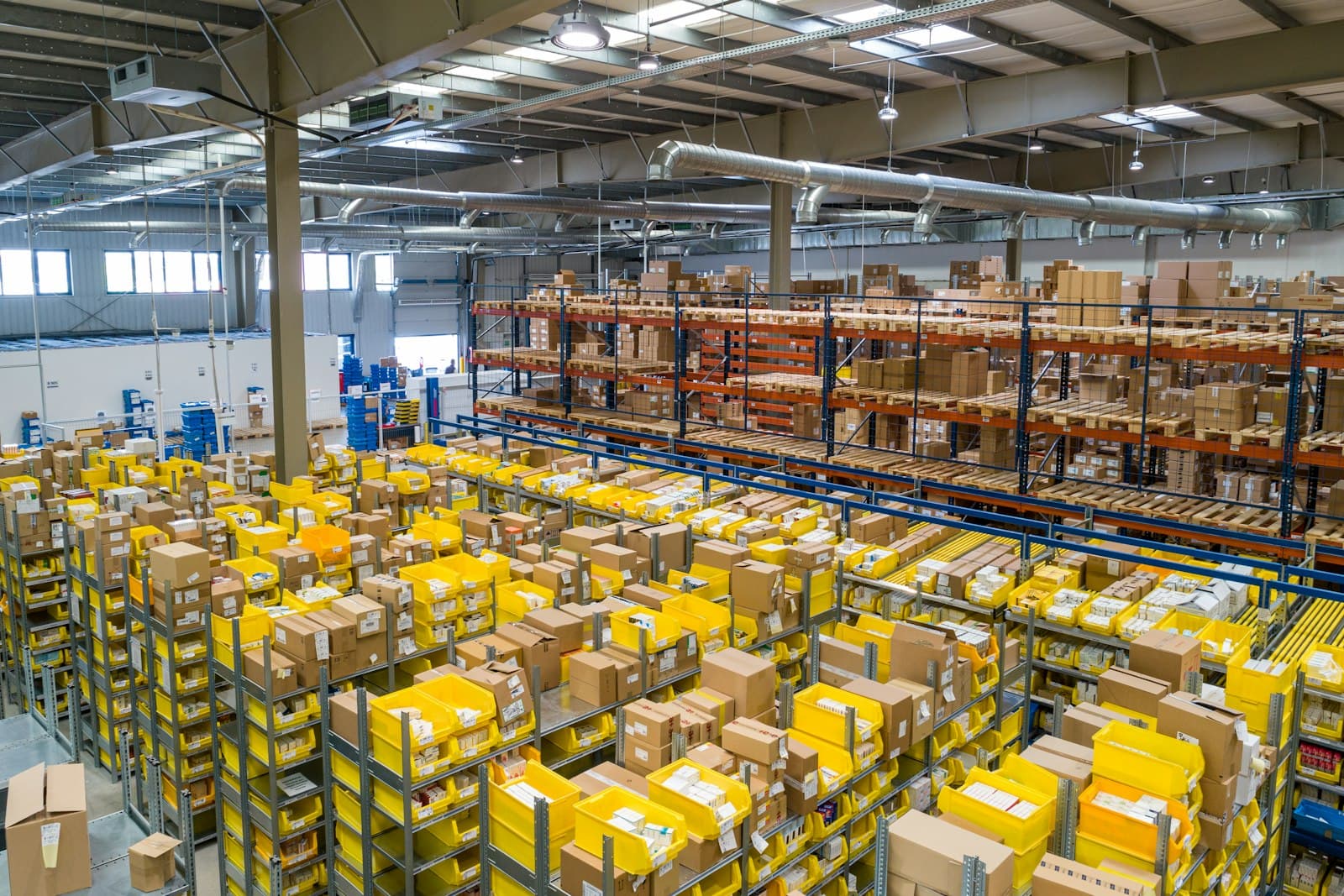 Logistics operations center